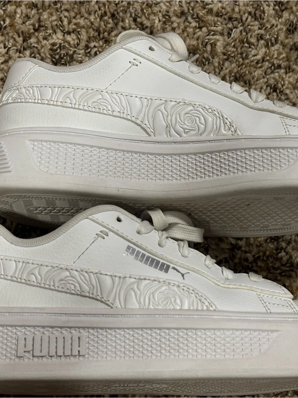 PUMA Smash Platform v3 White Silver Rose Leather Low Top Lace-Up Size 7